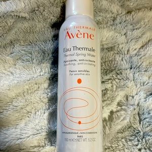 NIB Sealed Eau Thermale Avene thermal spring water spray!